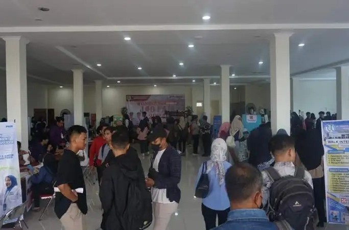 Ratusan Pencari Kerja Padati INABA Job Fair 2024